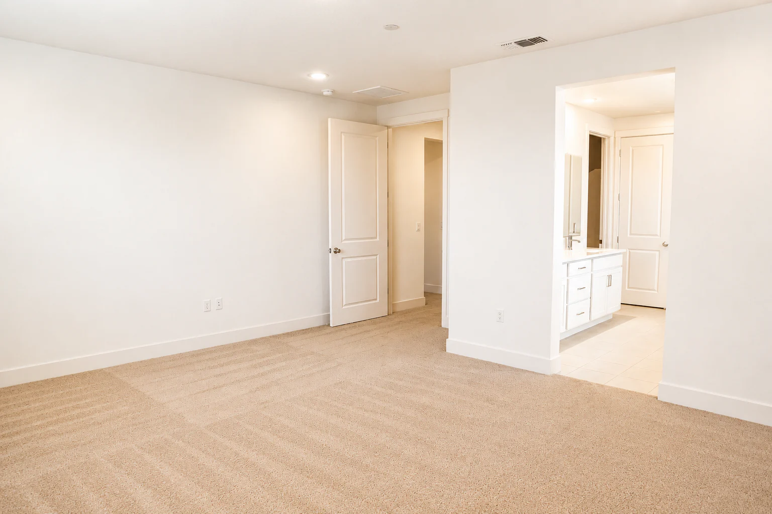 Gallery Photo 15