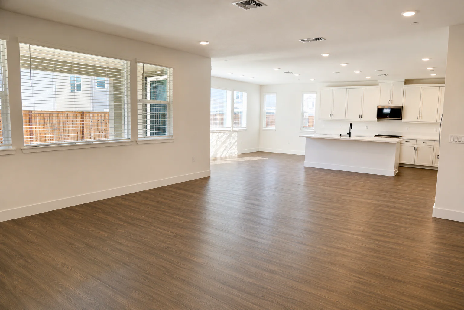 Gallery Photo 33