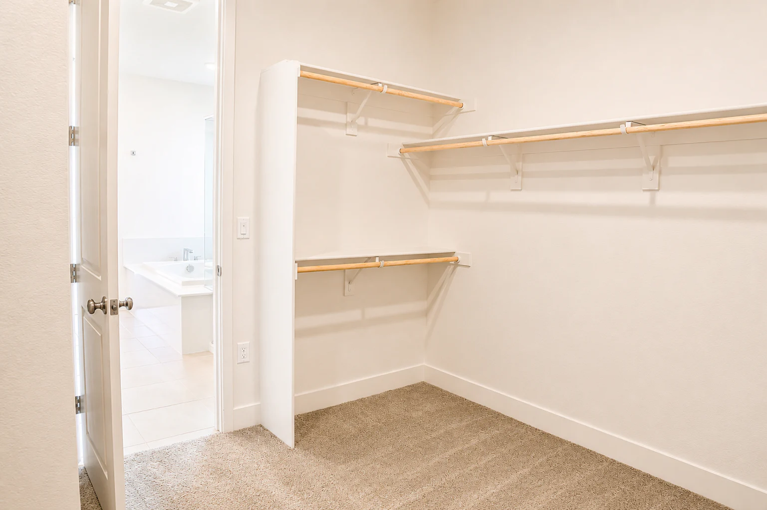 Gallery Photo 17