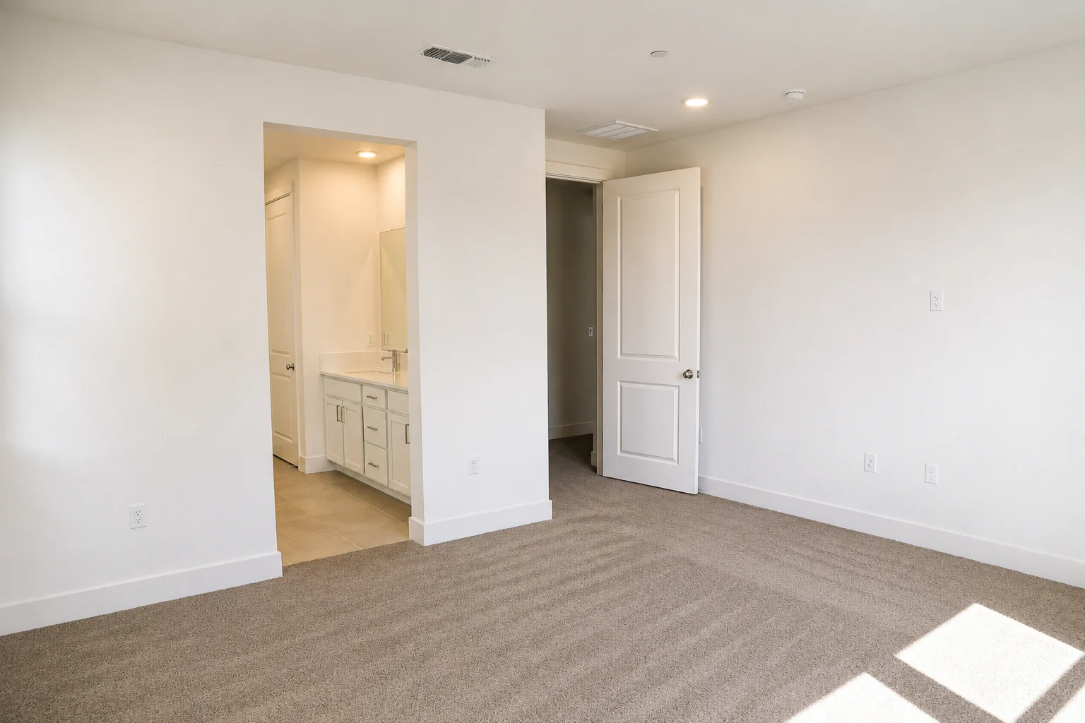 Gallery Photo 19